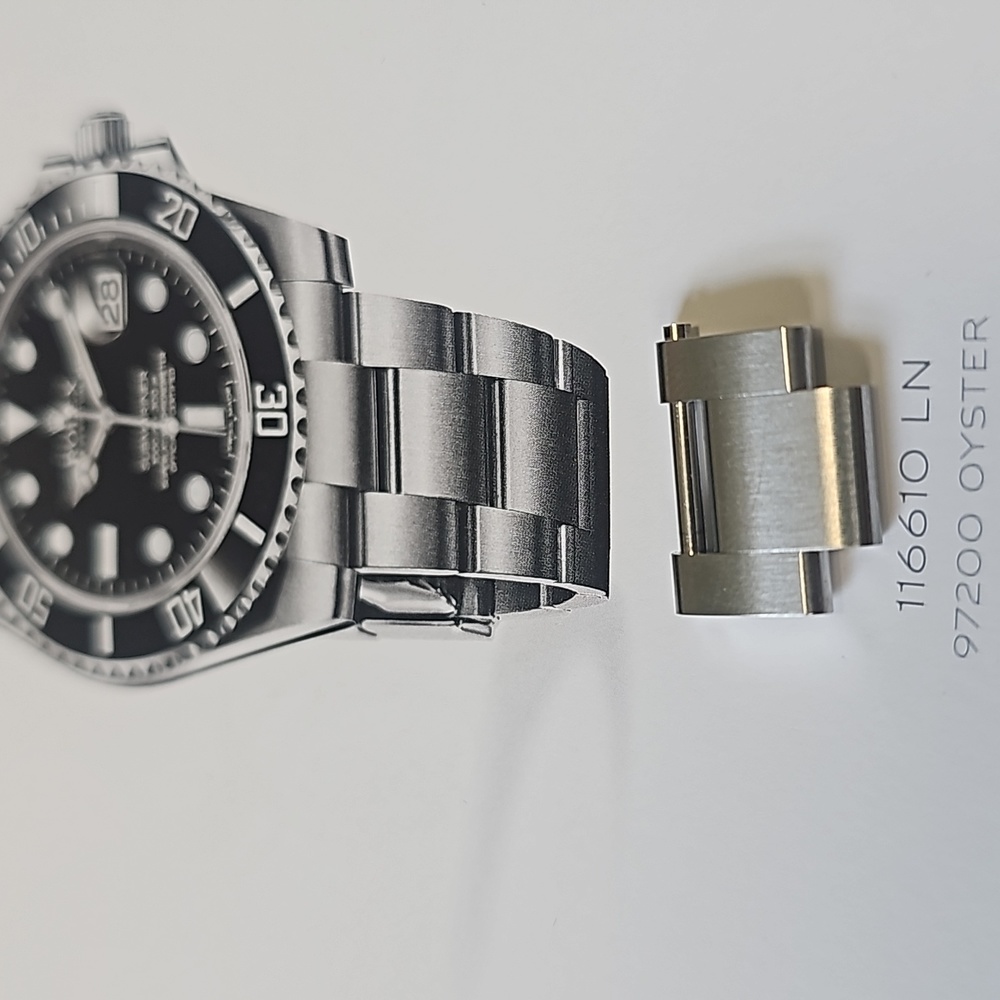 Rolex Submariner 2023 single link
